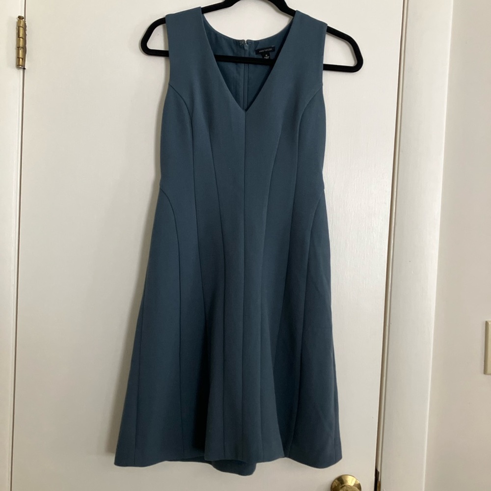 Ann Taylor Teal Blue Fitted Thick Quality Dress xs V-Neck Sleeveless + FREE GIFT